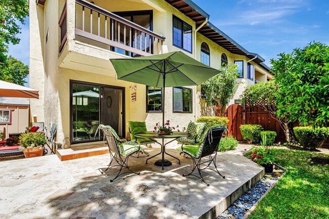 Building Photo - Mountain View Home | High Ceilings • Balco...