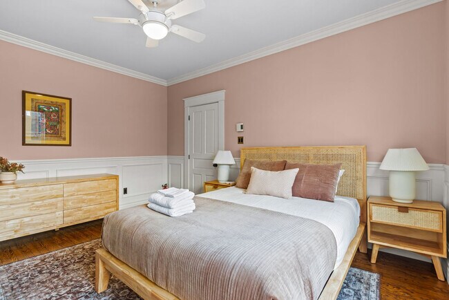 Photo du bâtiment - 313 Lemarchant Rd