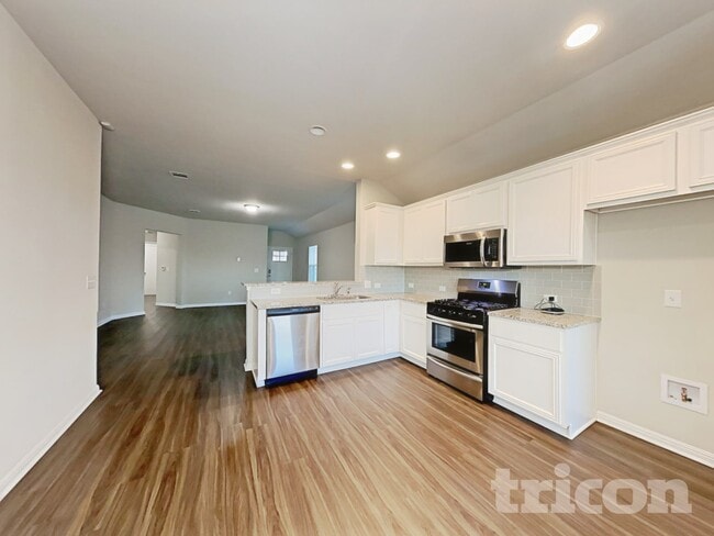 Building Photo - 441 Otto Ave