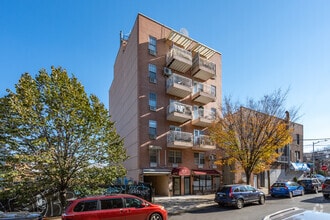 Building Photo - 41-35 67th St