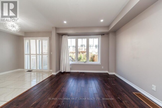 Building Photo - 98 Symington Ave