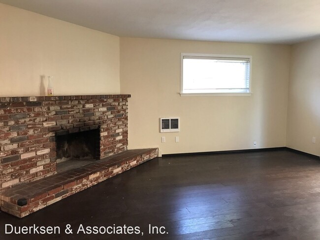 Building Photo - 1458-1460 NW 20th Pl