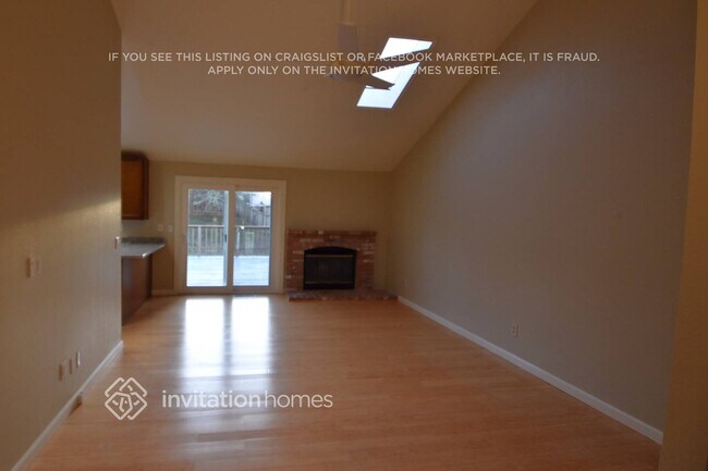 Foto del edificio - 937 N Regatta Dr