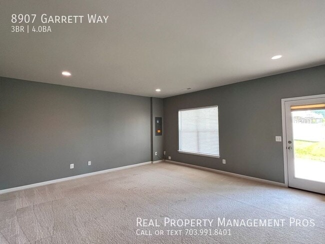 Building Photo - 8907 Garrett Way