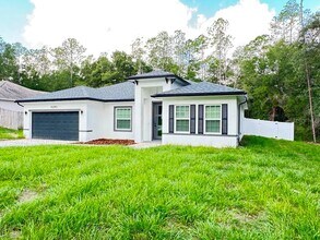 Building Photo - 10290 N Biscayne Dr
