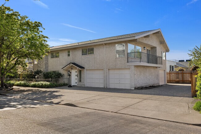 Foto del edificio - 2201 NW 64th St