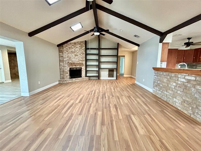 Foto del edificio - 23207 Briarcreek Blvd