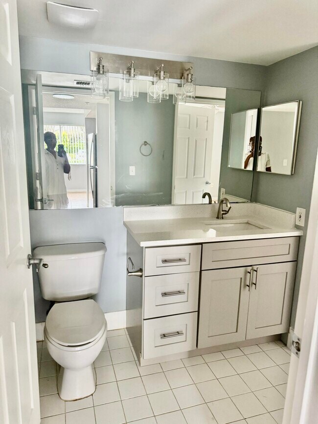 Foto del edificio - 1670 N 42ND Cir