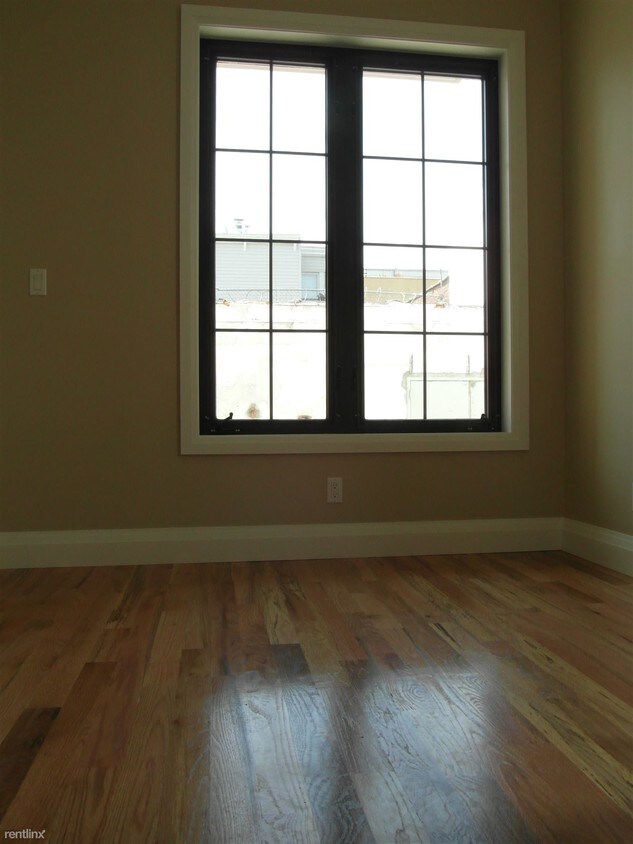 Foto del edificio - 1666 Hancock St