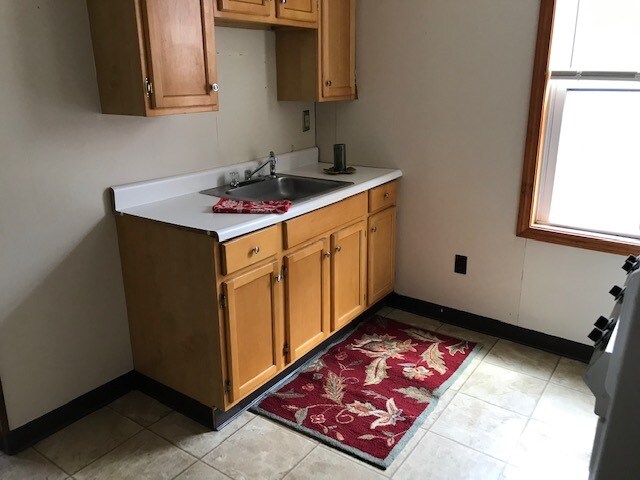 Kitchen - 20 Blackstone River Rd