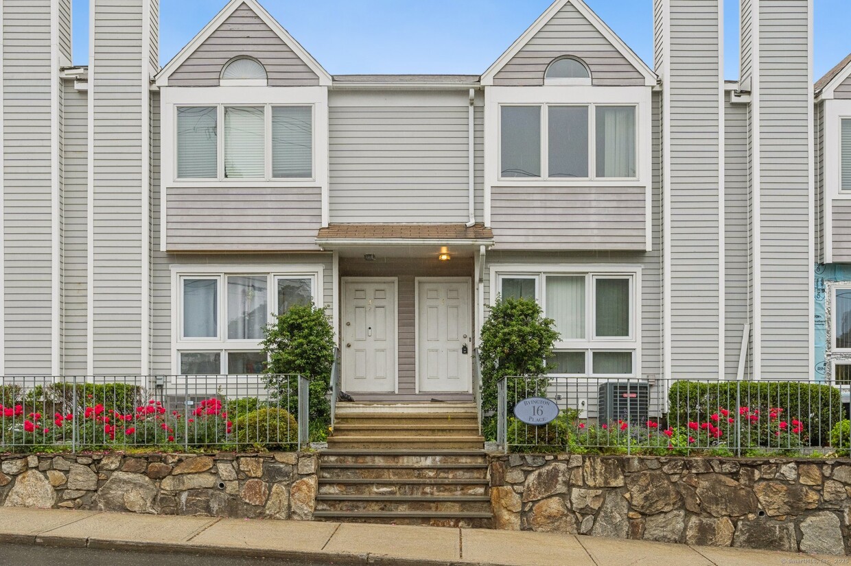 Primary Photo - 16 Byington Pl