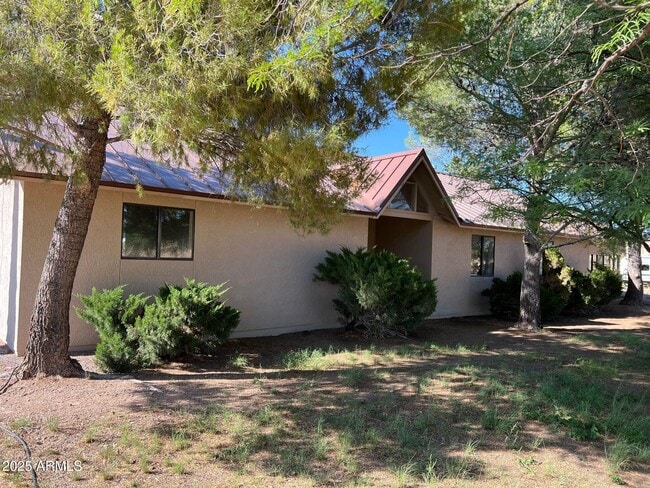Building Photo - 7 Javelina Ct