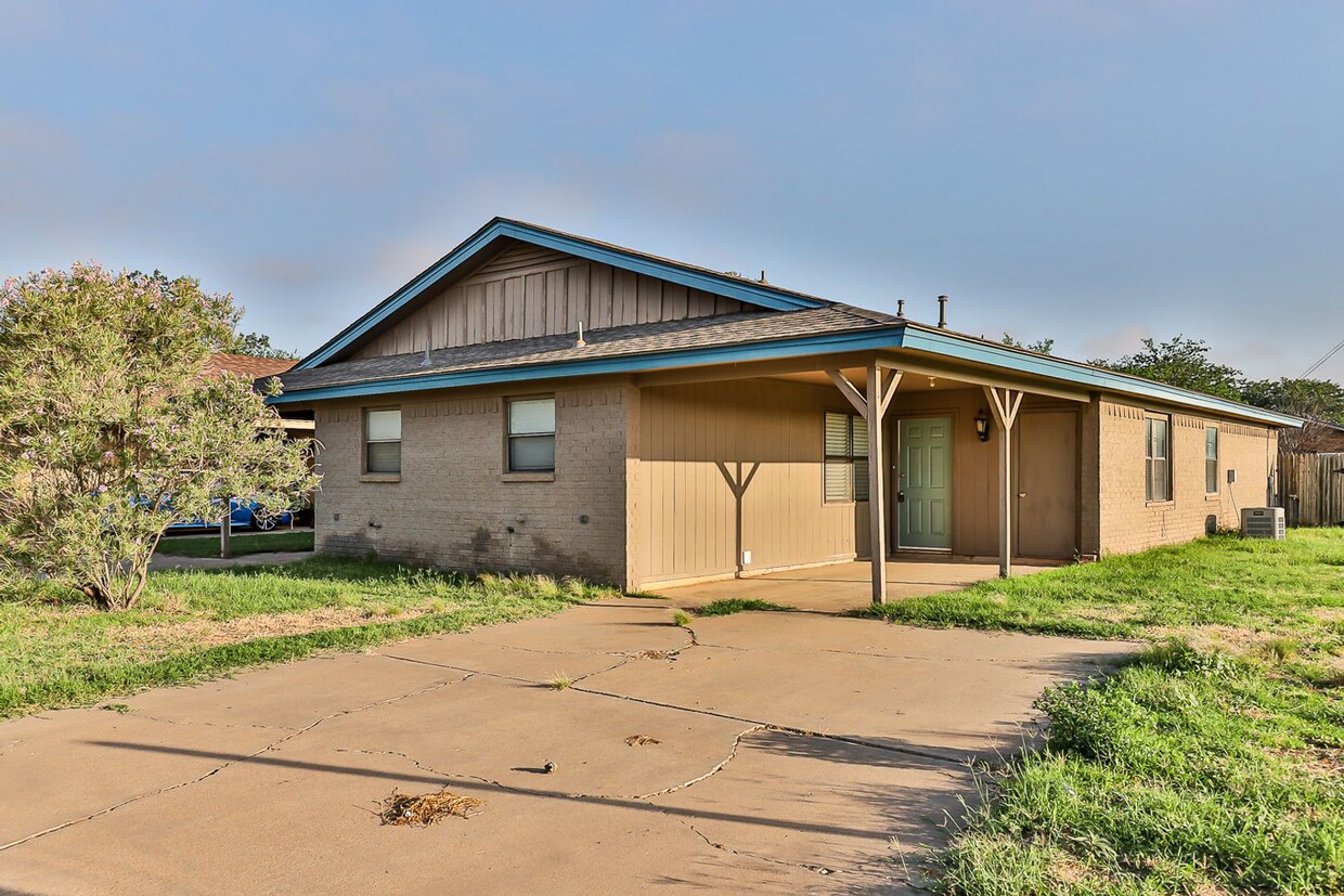 Primary Photo - LB 6502 26th Street