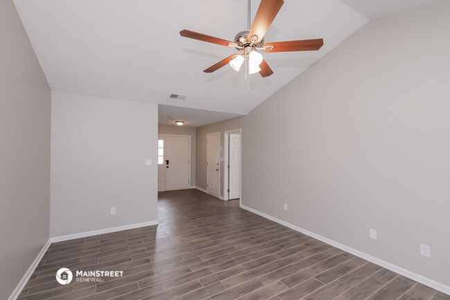 Building Photo - 2326 Ivy Run Dr
