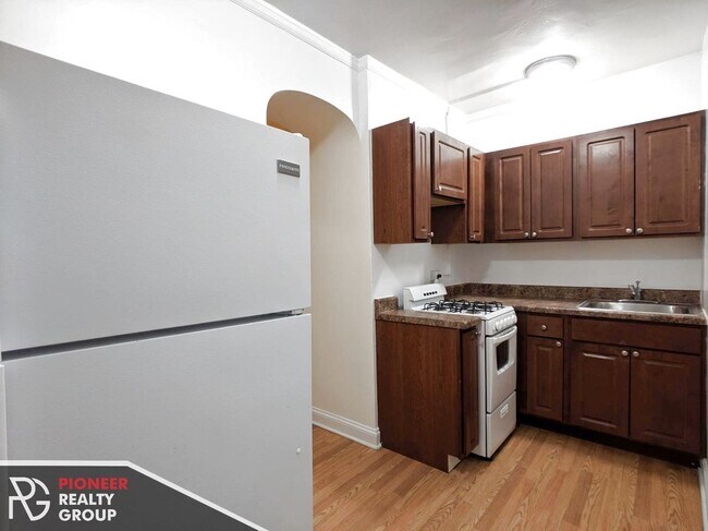 Foto del edificio - 5417 N Kenmore Ave