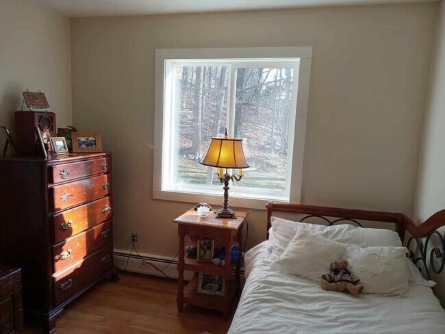 Foto del edificio - 4 Zinn Rd