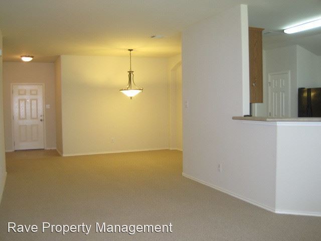 Building Photo - 3 br, 2 bath House - 105 Bluebonnet Trail