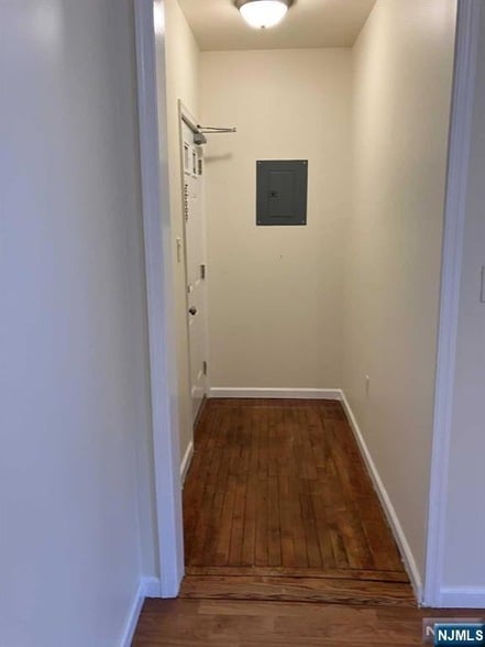 Building Photo - 121 Brookside Ave