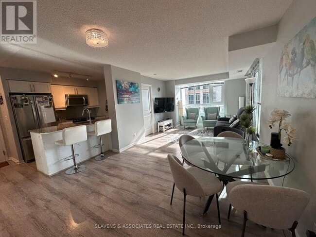 Photo du bâtiment - 35 Bastion St