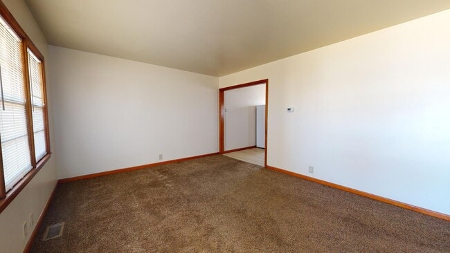 Building Photo - 1205-1207 Eisenhower