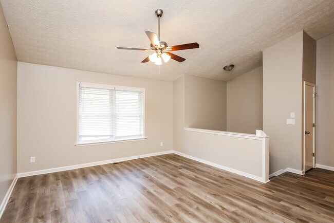 Foto del edificio - 5375 Olde Mill Dr NE