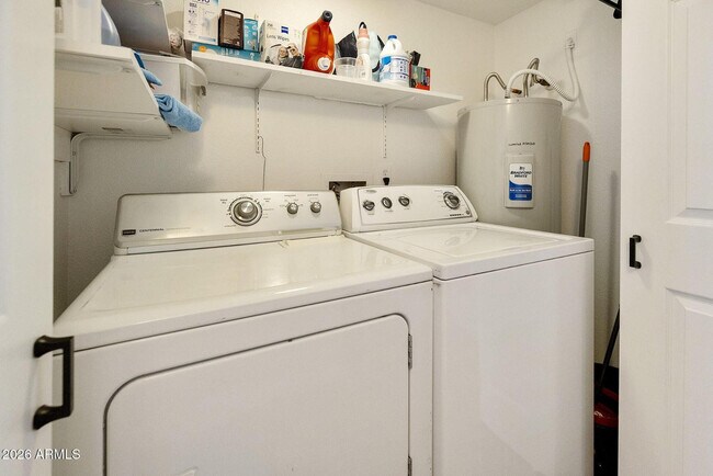 Foto del edificio - 3039 N 38th St
