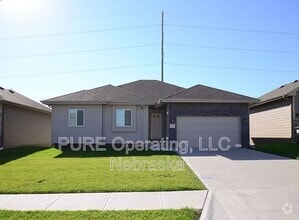 Building Photo - 16509 Heather St