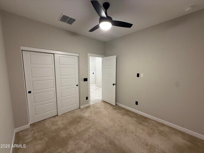 Foto del edificio - 35448 W Santa Barbara Ave