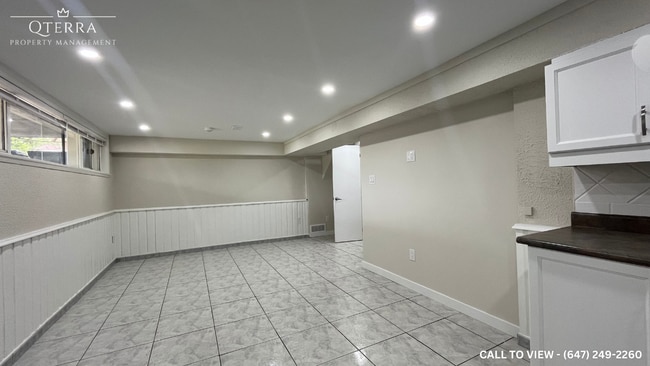 Building Photo - 101 Alhart Dr