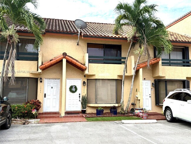 Foto del edificio - 10044 SW 77th Ct