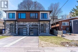 Building Photo - 828 Maplewood Ave