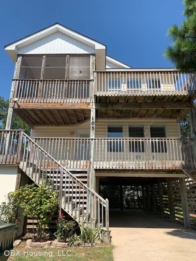 Primary Photo - 3 br, 2.5 bath House - 105 Collins Ct