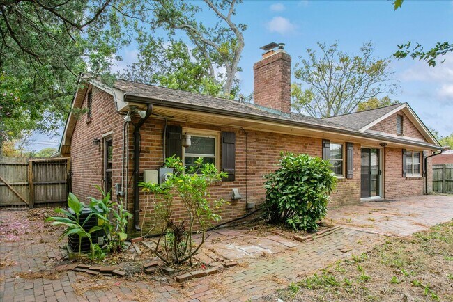 Building Photo - Hampton Home for Rent (3 bed/2 bath)