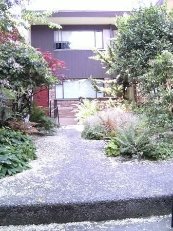 Foto del edificio - 0 bedroom in Seattle WA 98102