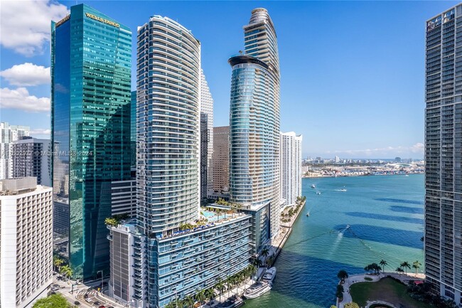 Building Photo - 200 Biscayne Blvd Way