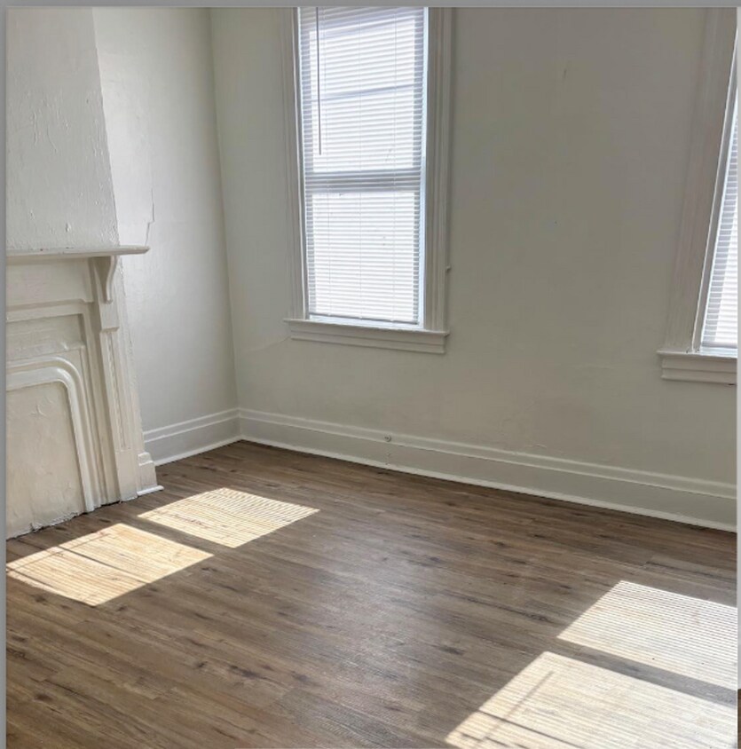 Photo - **For Rent – 1104 Langtry St, Pittsburgh, PA 15212** **2 Bedroom | Townhouse**
