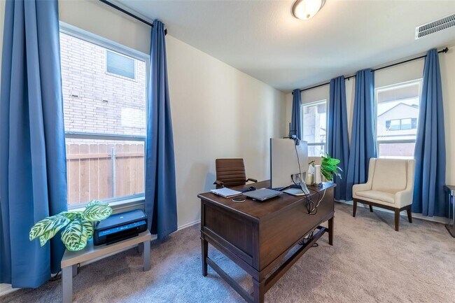 Building Photo - 4507 Avellino Dr