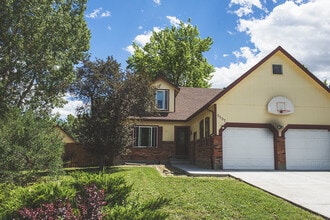 Building Photo - 2507 Flintridge Pl