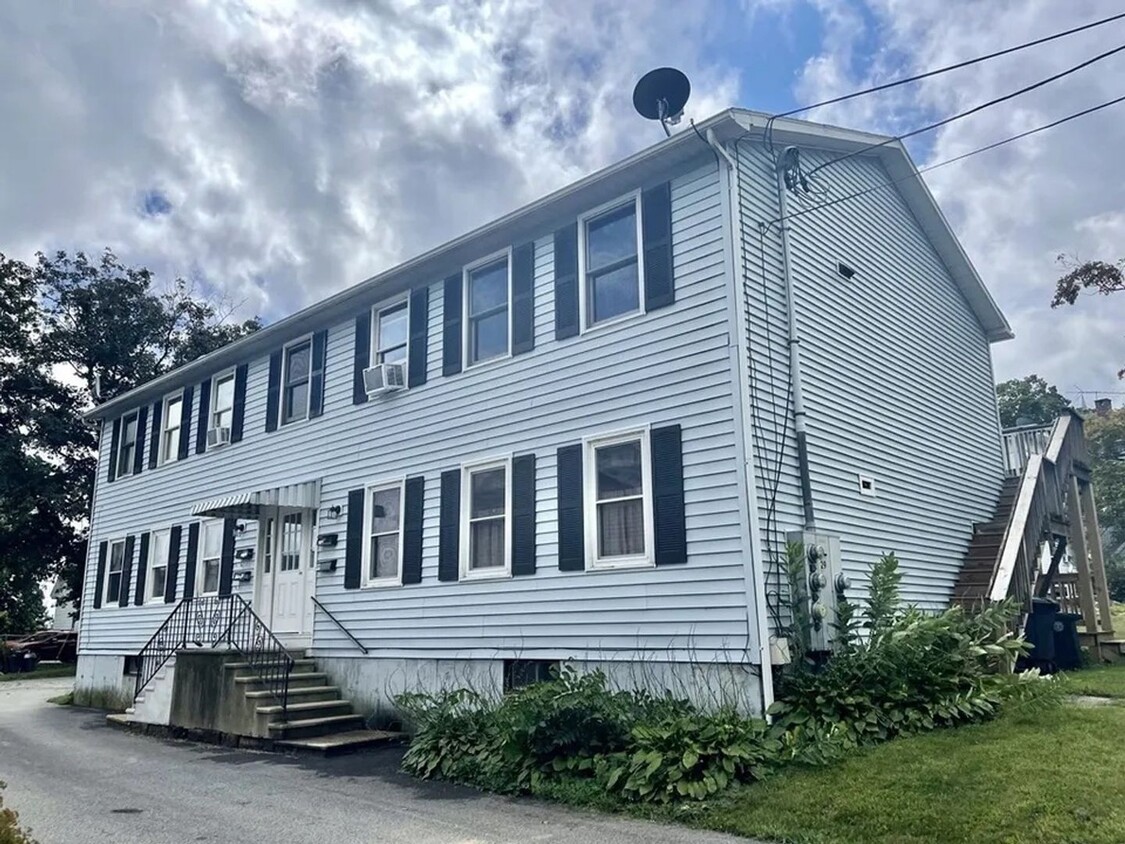 Primary Photo - Charming 2BR Condo in Southbridge