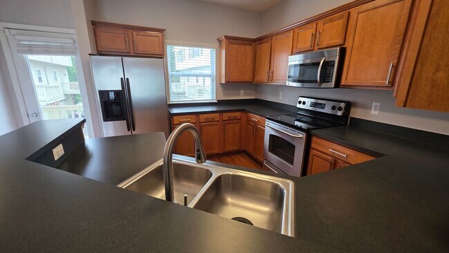 Foto del edificio - 1547 Cass Lake Rd