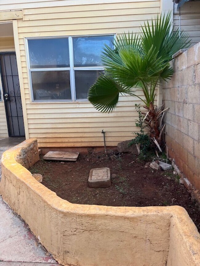 Foto del edificio - 3 bedroom 1.5 bath home in Ulu Wehi