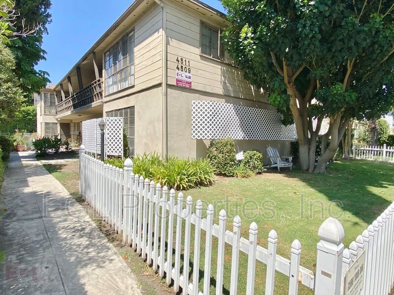 4511 Fulton Ave Unit A, Los Angeles, CA 91423 Condo for Rent in Los