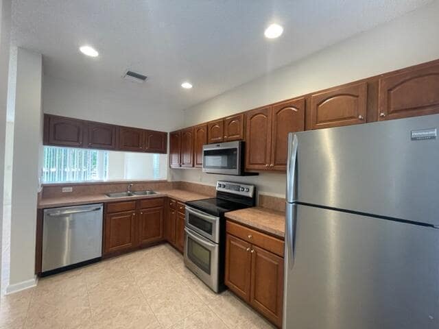 Building Photo - 5219 Palmbrooke Cir