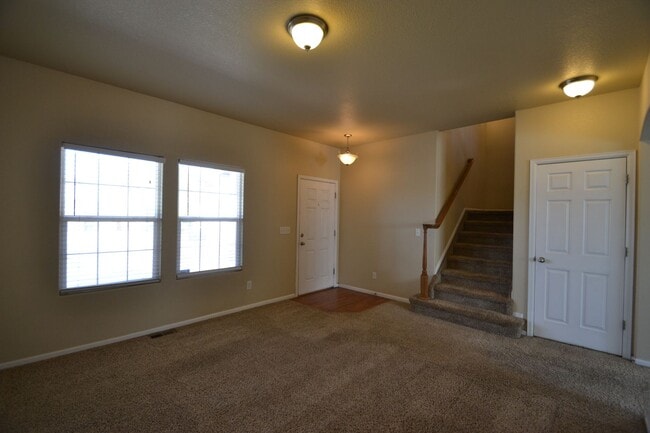 Building Photo - Beautiful Home Near Woodmen & Black Forest