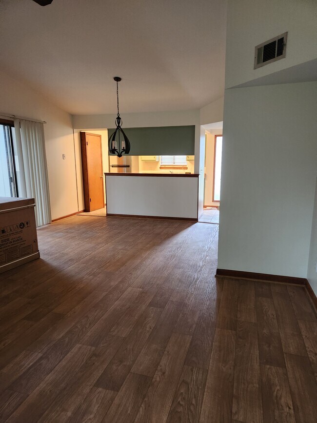 Foto del edificio - 206 Cottonwood Ct