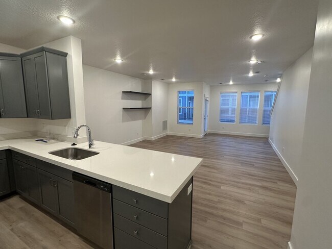 Building Photo - 1762 W 220 S