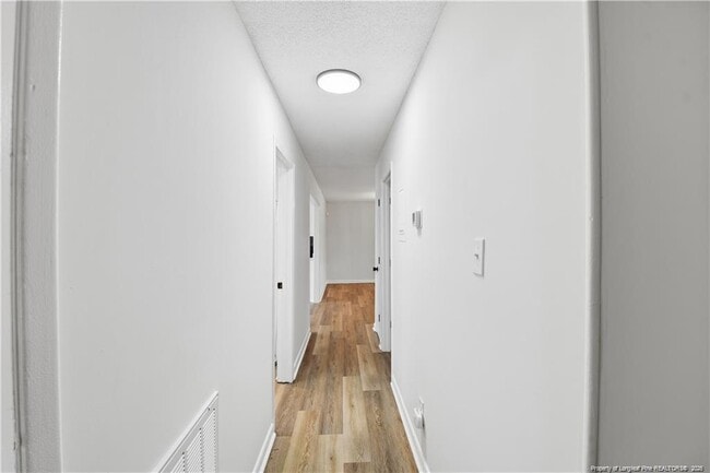 Foto del edificio - 1110 Barwin Dr