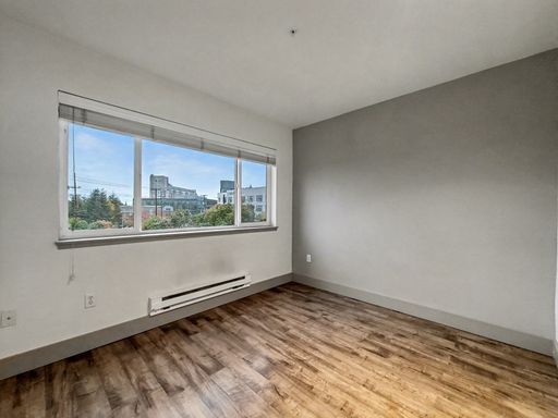 Foto del edificio - AVAILABLE NOW! Beautiful Queen Anne Condo with Puget Sound Views & Secure Parking!