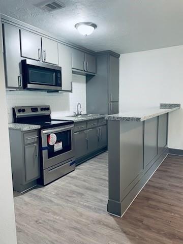 Building Photo - 706 Turner Dr