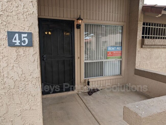 Building Photo - 95 N Cooper Rd